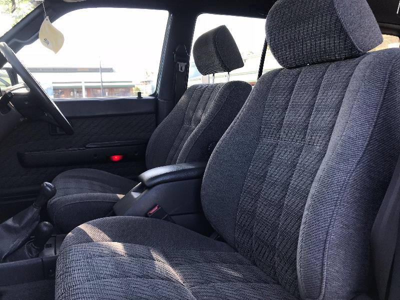 1992 TOYOTA Hilux Surf