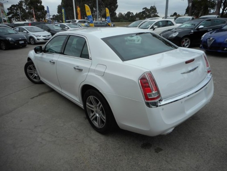 2014 CHRYSLER 300 C E-SHIFT MY14