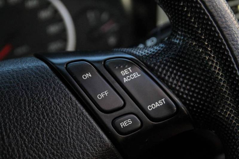 2005 MAZDA TRIBUTE LUXURY