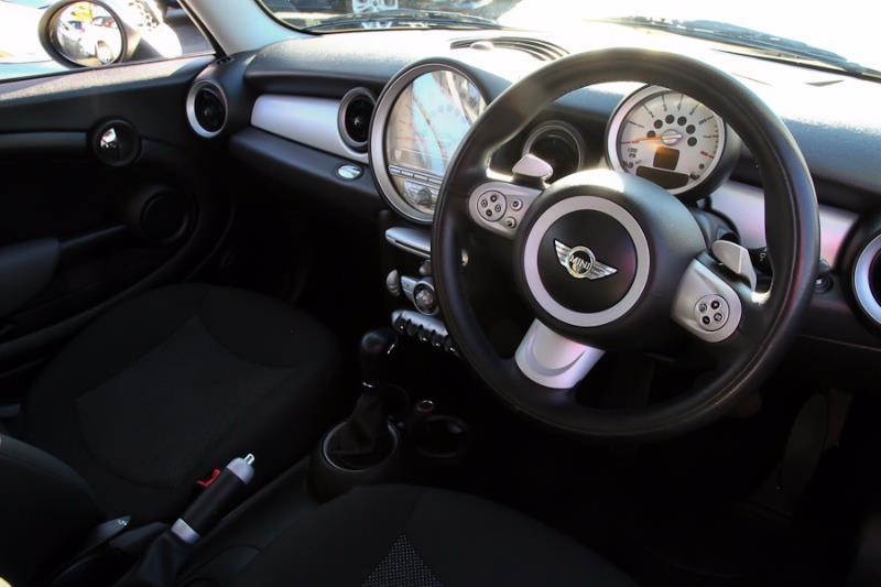 2007 MINI Hatch R56