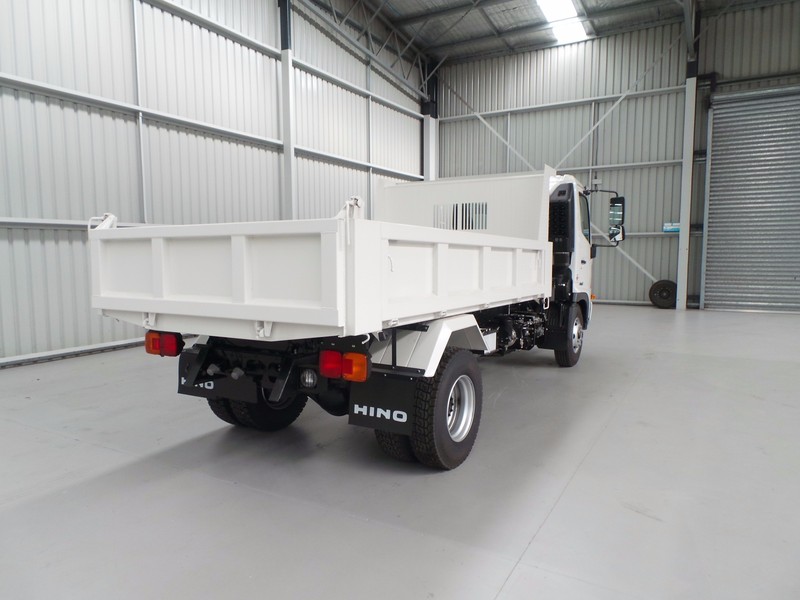 2016 HINO FC 1022-500 Series FC 1022-500 Series Truck