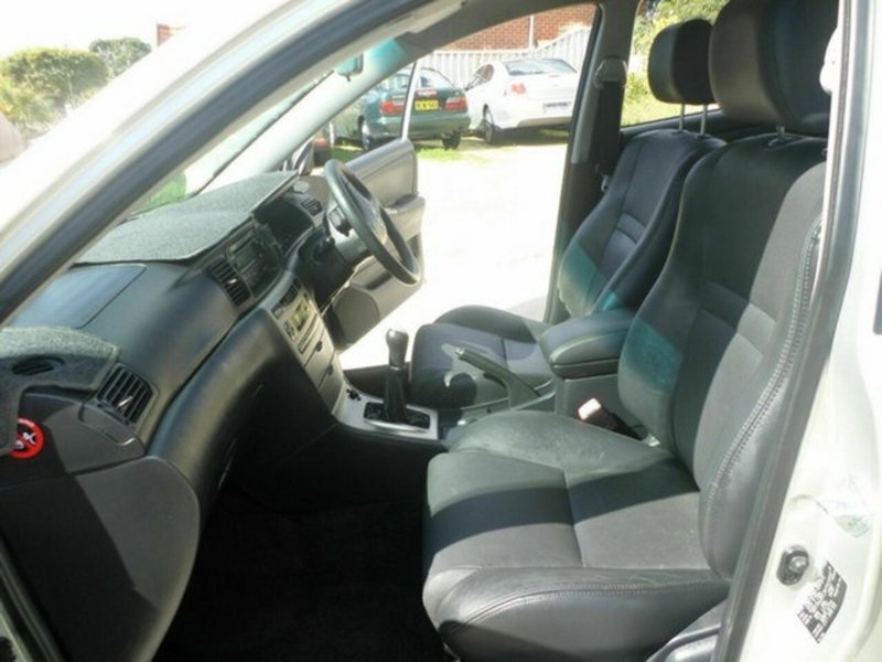 2005 TOYOTA COROLLA SPORTIVO ZZE123R