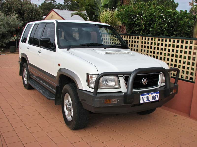 2001 HOLDEN JACKAROO SE LWB (4X4) U8