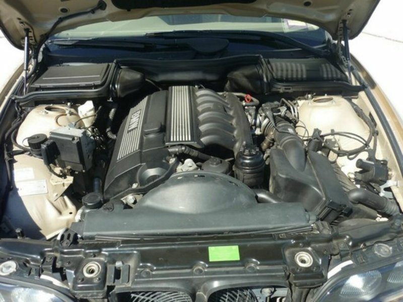1998 BMW 5 23i E39