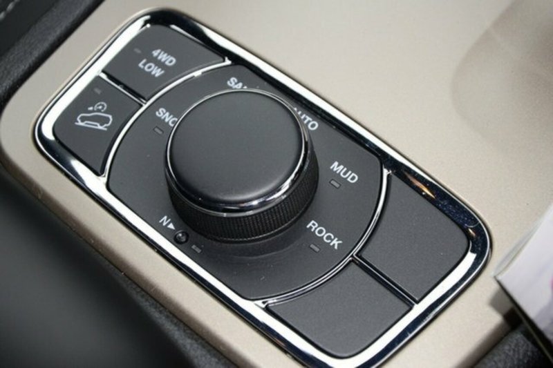 2014 JEEP GRAND CHEROKEE LIMITED (4x4) WK MY14