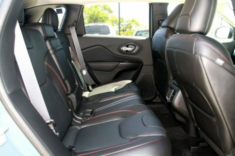 2014 JEEP CHEROKEE Trailhawk KL MY15