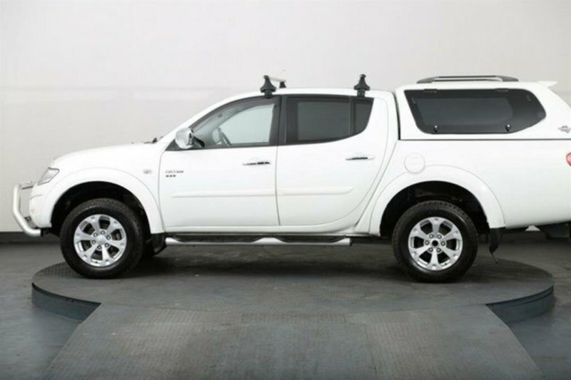 2015 MITSUBISHI TRITON GLX-R (4x4) MN MY15