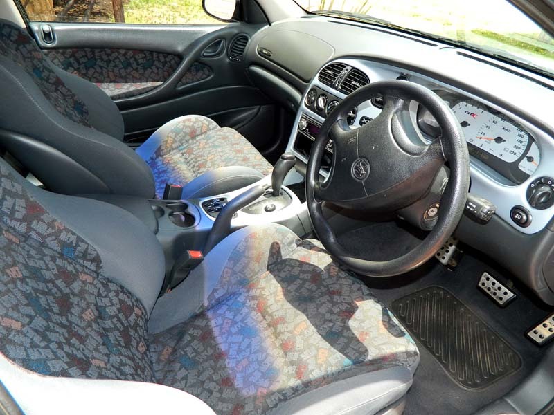 1999 HSV XU8 VT
