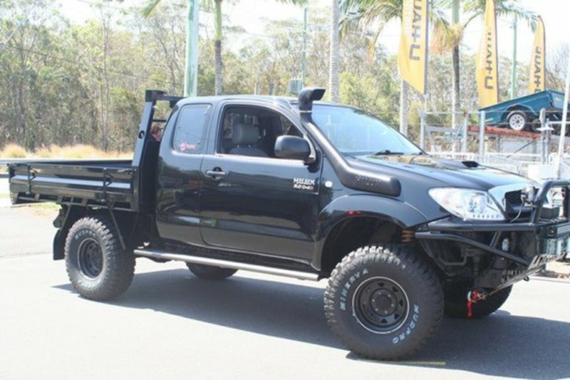 2009 TOYOTA HILUX SR (4x4) KUN26R 09 UPGRADE