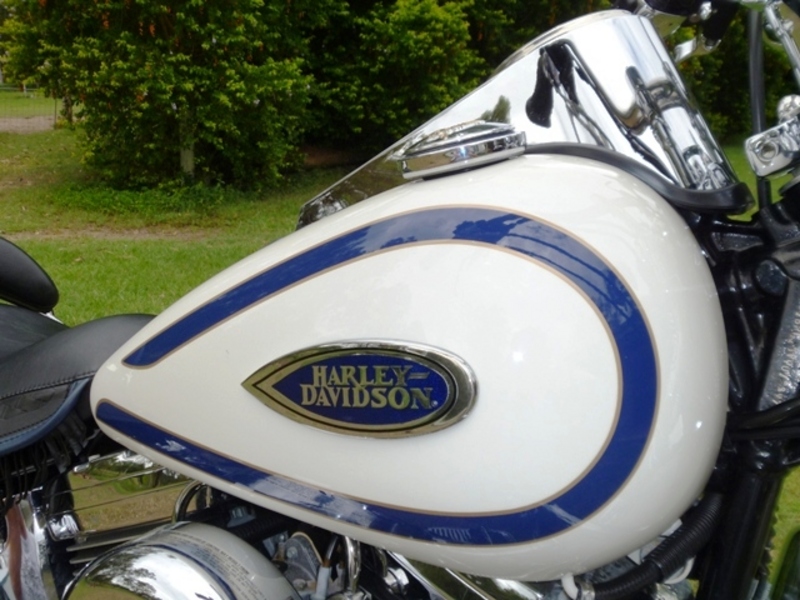 1997 HARLEY-DAVIDSON SOFTAIL HERITAGE SPRINGER FLSTS
