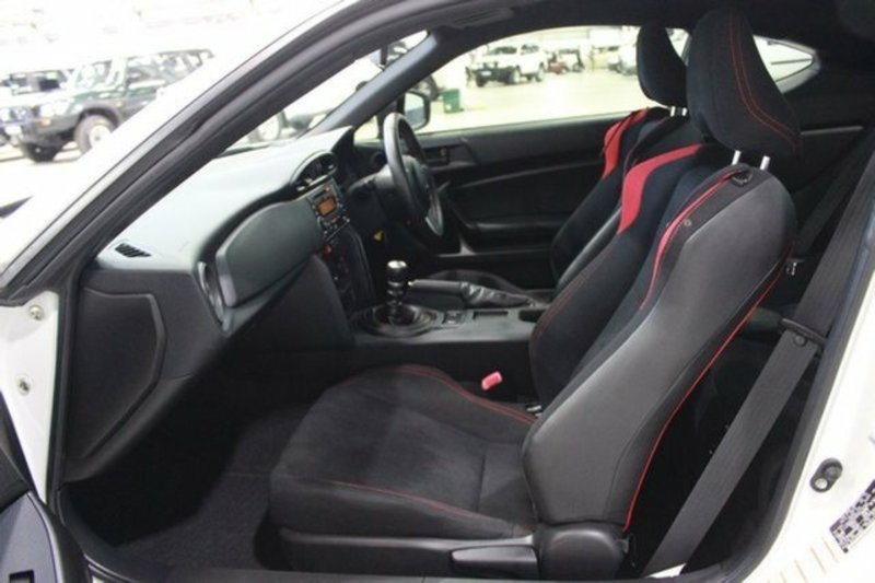 2013 TOYOTA 86 GT ZN6