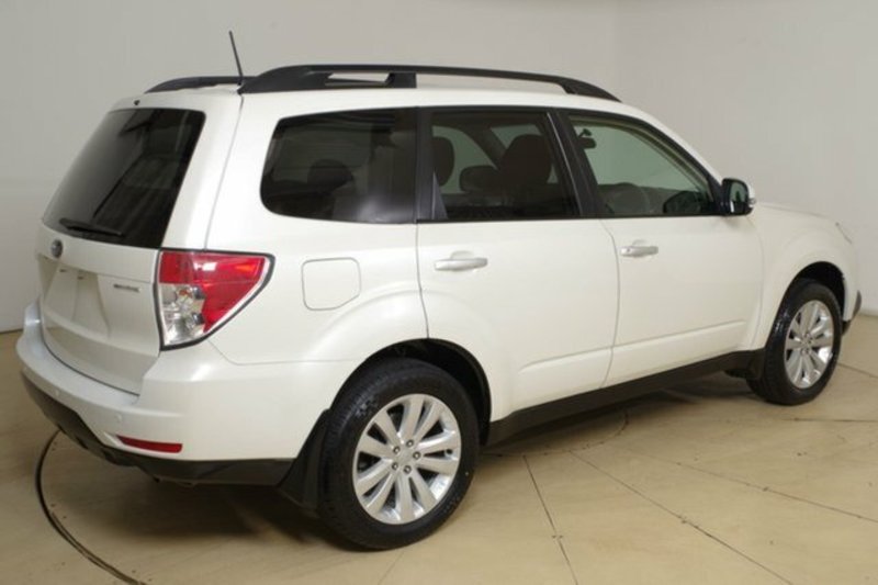 2012 SUBARU FORESTER XS MY12