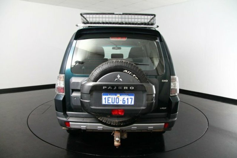 2007 MITSUBISHI PAJERO VR-X LWB (4x4) NS