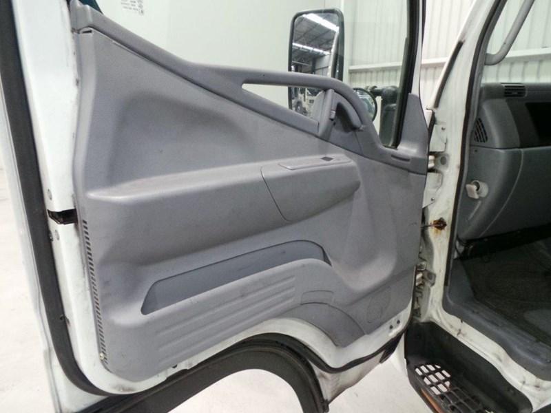 2007 FUSO CANTER