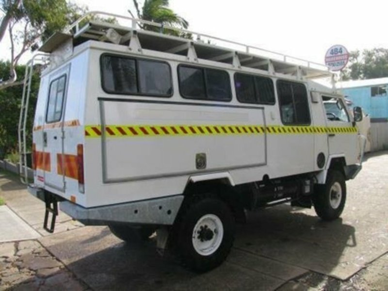 1995 OKA LT HD MULTI VEHICLE TRUCK