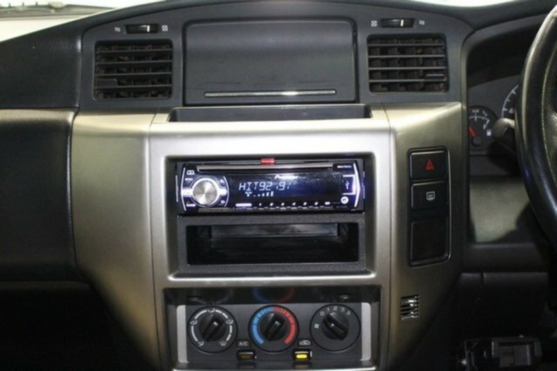2006 NISSAN PATROL ST (4x4) GU IV