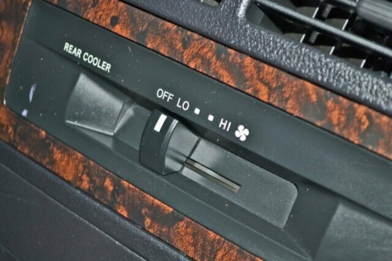 2008 TOYOTA LANDCRUISER VX (4x4) UZJ200R