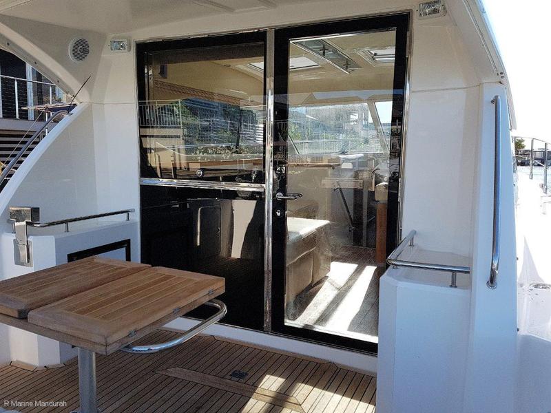 Riviera 3600 Sport Yacht ** UNDER OFFER IN 6 DAYS *** $265,500 ***