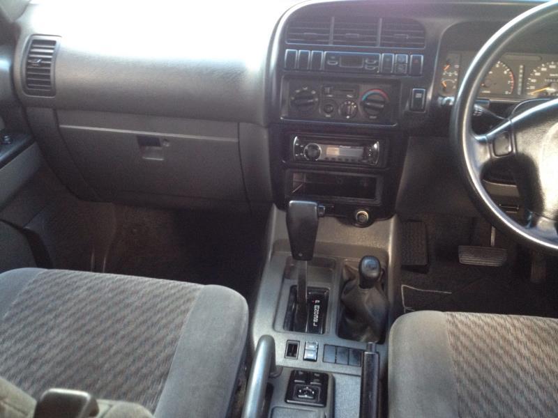 1995 HOLDEN JACKAROO SE LWB (4x4)