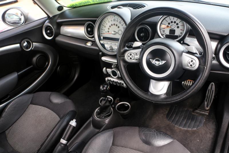2007 MINI Hatch Cooper S R53