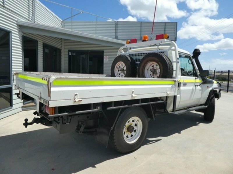 2012 TOYOTA LANDCRUISER WORKMATE (4x4) VDJ79R 09 UPGRADE