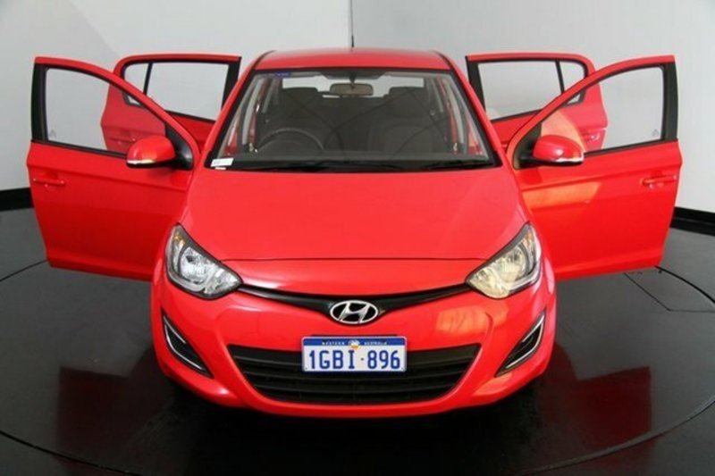 2013 HYUNDAI i20 ACTIVE PB MY14