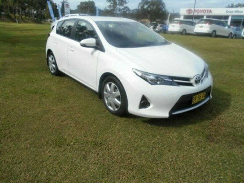2013 TOYOTA COROLLA ASCENT ZRE182R