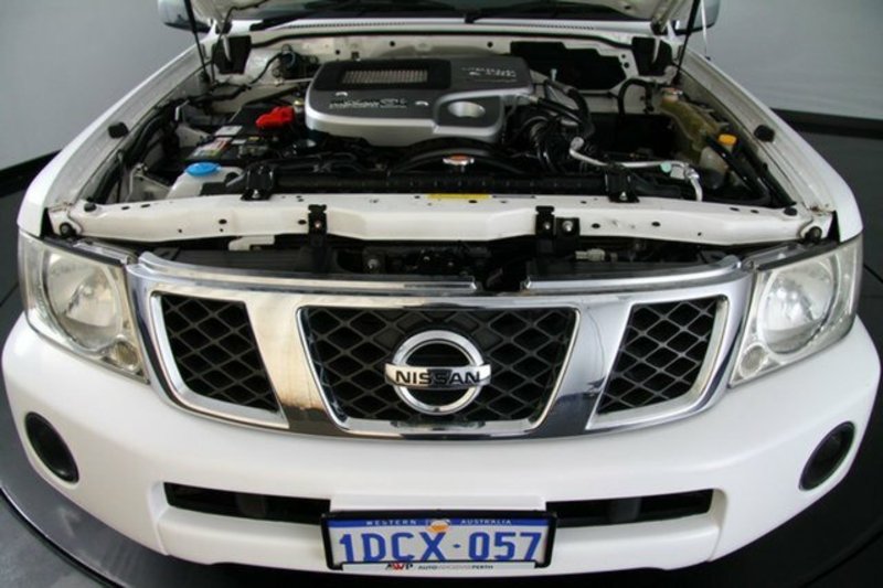 2006 NISSAN PATROL ST (4x4) GU IV