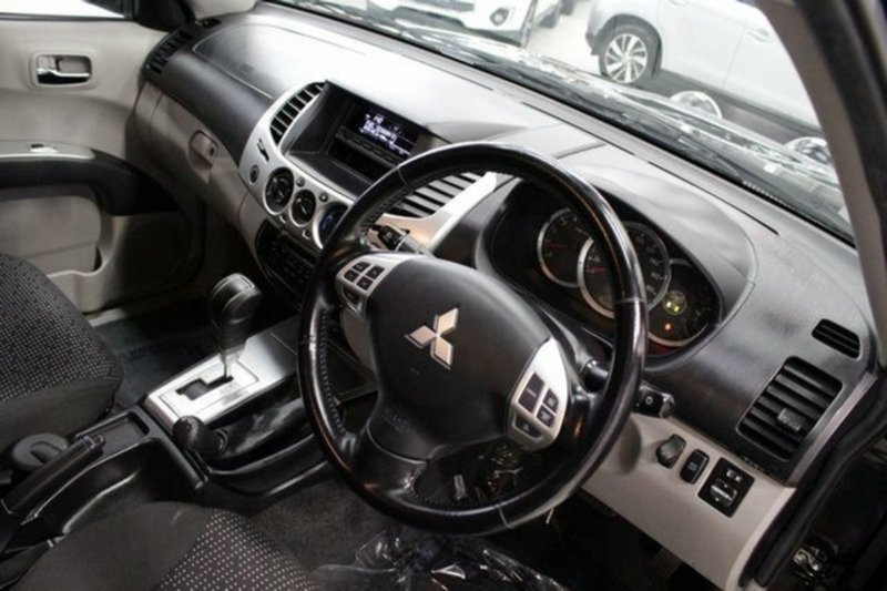 2010 MITSUBISHI TRITON GLX-R (4x4) MN MY11
