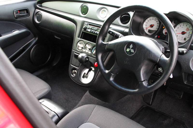 2004 MITSUBISHI OUTLANDER LS ZE