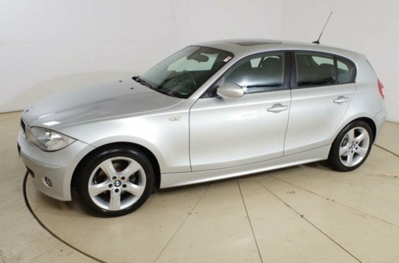 2005 BMW 120I E87