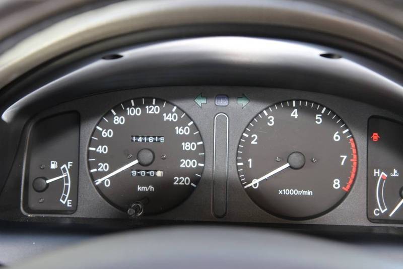 2001 TOYOTA COROLLA CONQUEST ZZE122R