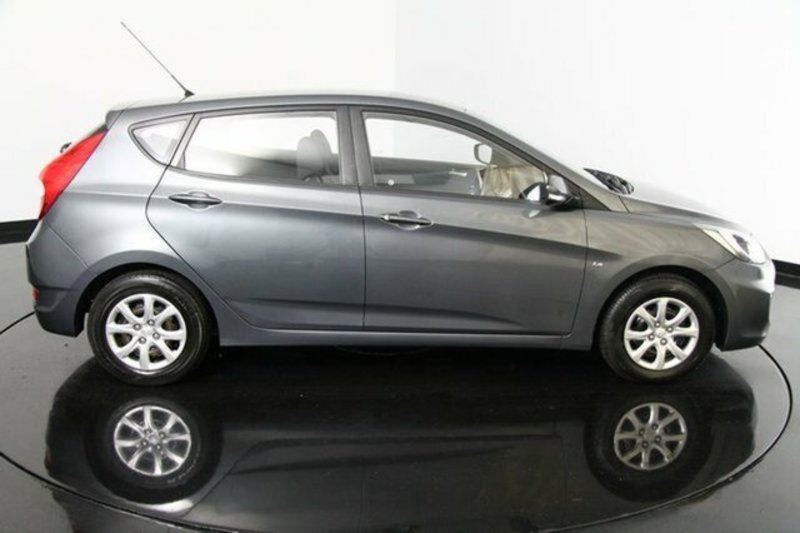 2012 HYUNDAI ACCENT ACTIVE RB