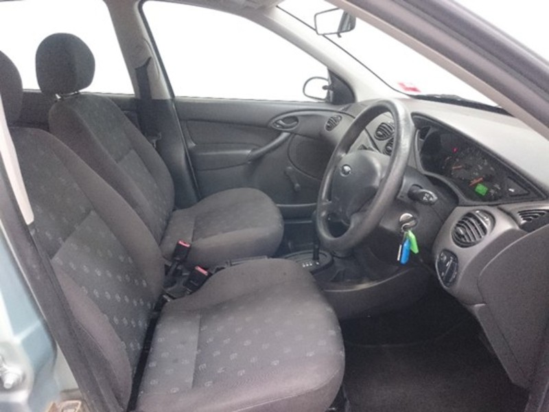 2004 FORD FOCUS CL LR