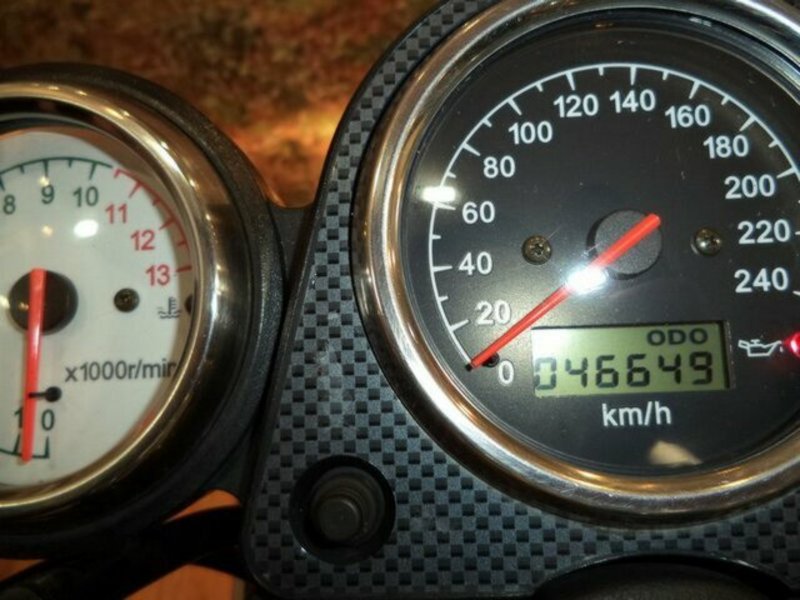 2003 SUZUKI 650CC SV650 K3
