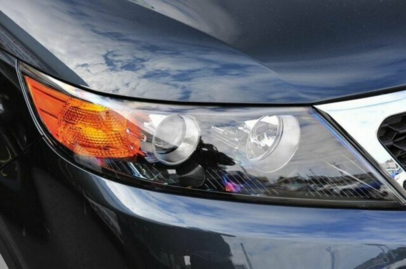 2011 KIA SORENTO Si (4x4) XM MY12