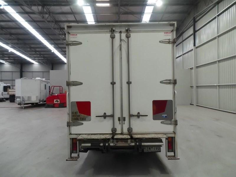 2012 FUSO CANTER 515