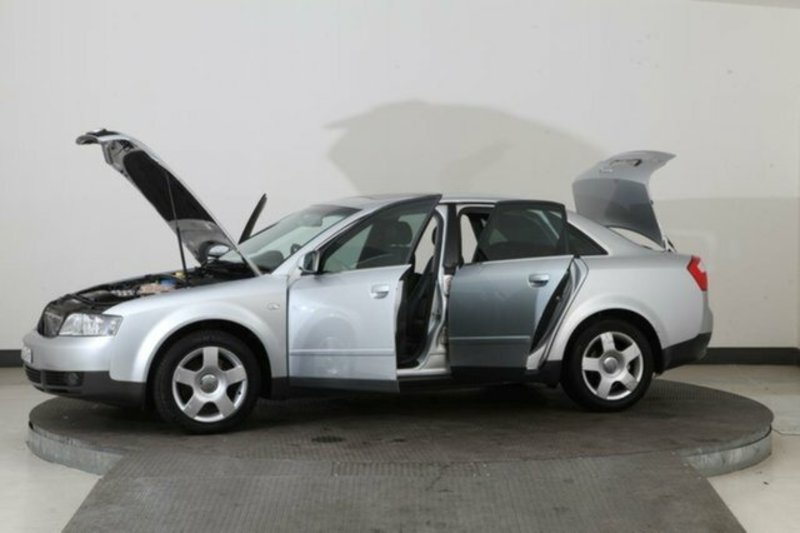 2004 AUDI A4 2.4 B6