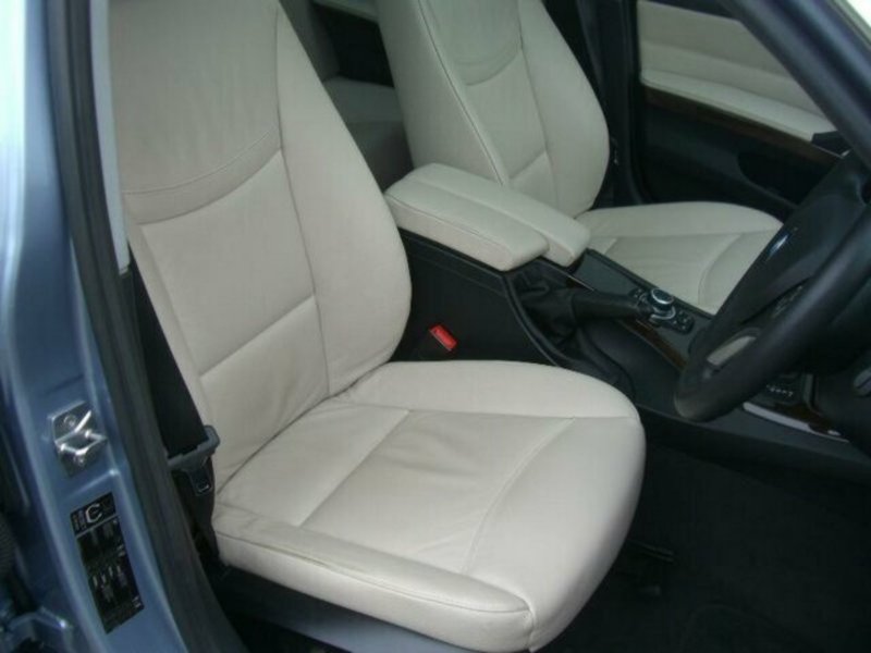 2011 BMW 3 20i LIFESTYLE E90 MY11
