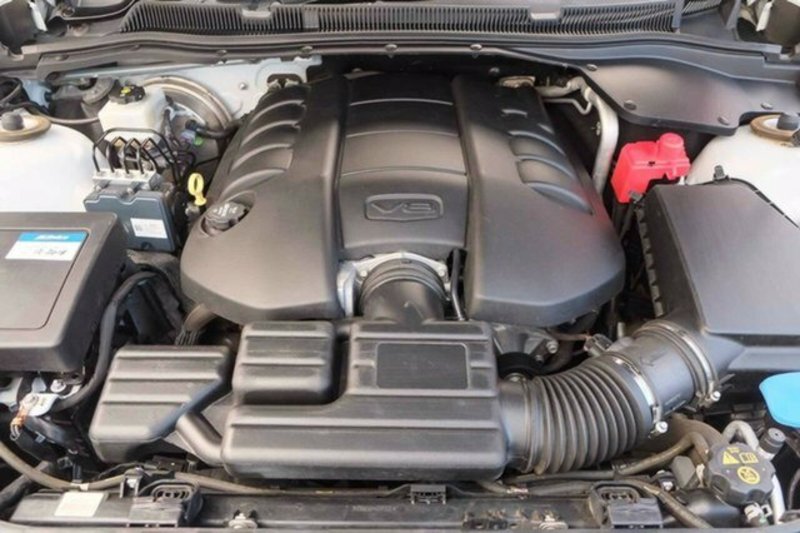 2015 HOLDEN COMMODORE SS-V REDLINE VF MY15