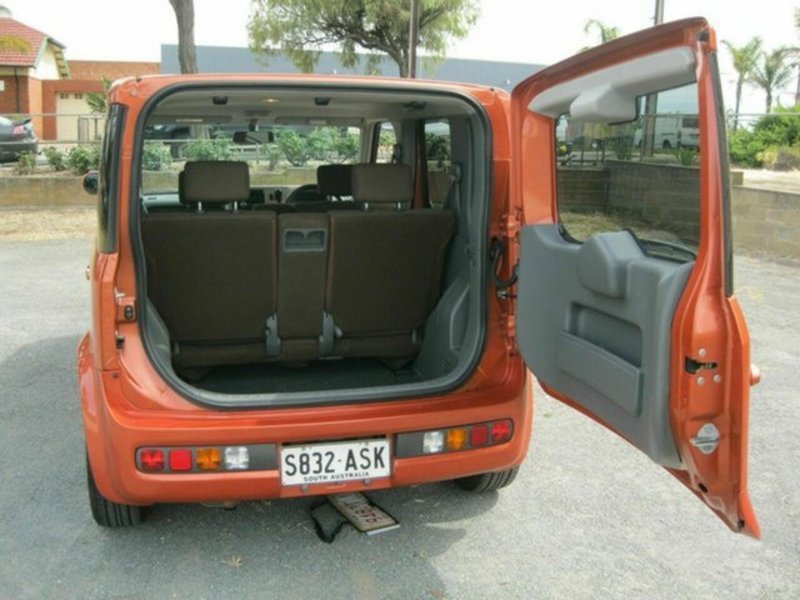 2003 NISSAN CUBE Z11