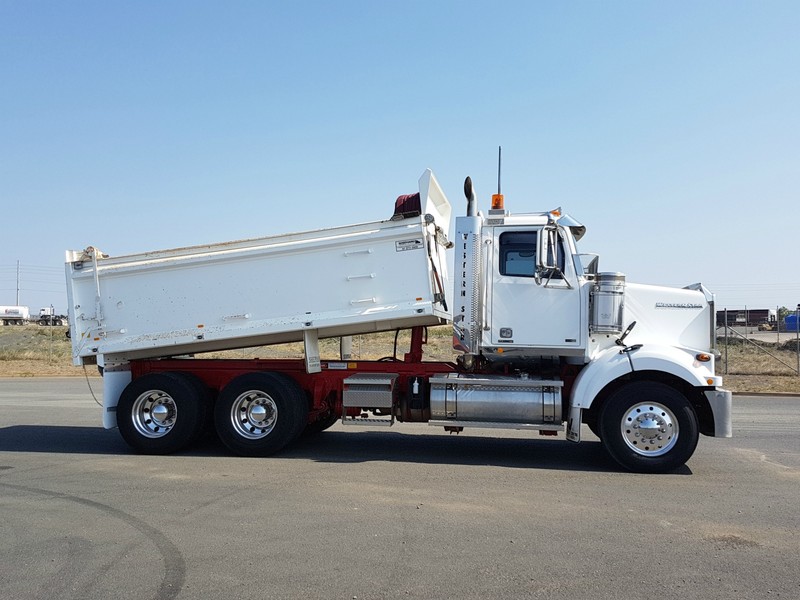 2014 WESTERN STAR 4864FX 4800 FS2 STEEL HARDOX TIPPER 4864FX Truck