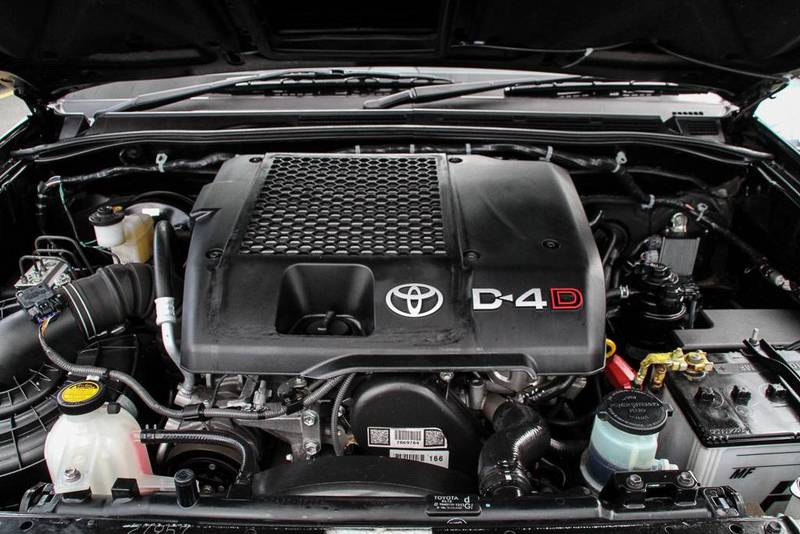 2009 TOYOTA HILUX SR5 (4x4) KUN26R 09 UPGRADE