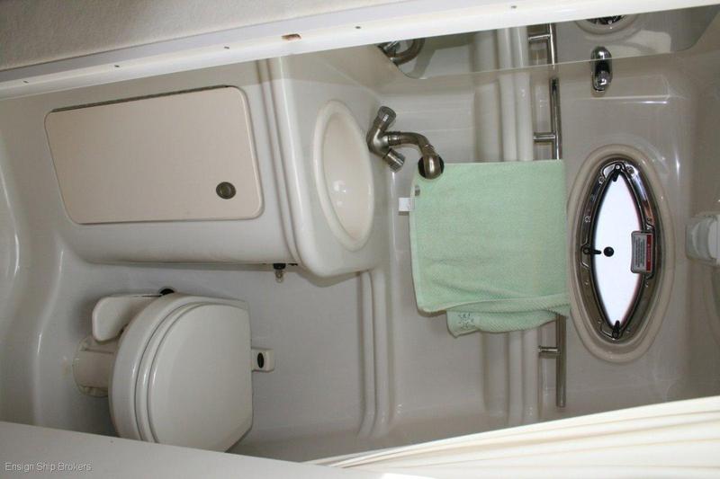 Sea Ray 275 Sundancer