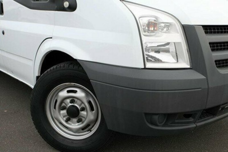2011 FORD TRANSIT Mid Roof VM
