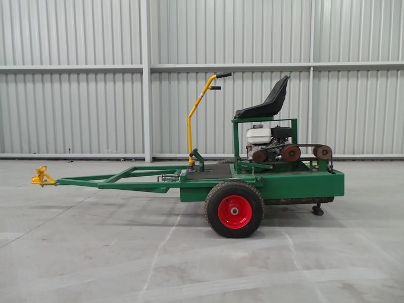 TURF TEC RIDE ON GREENS ROLLER