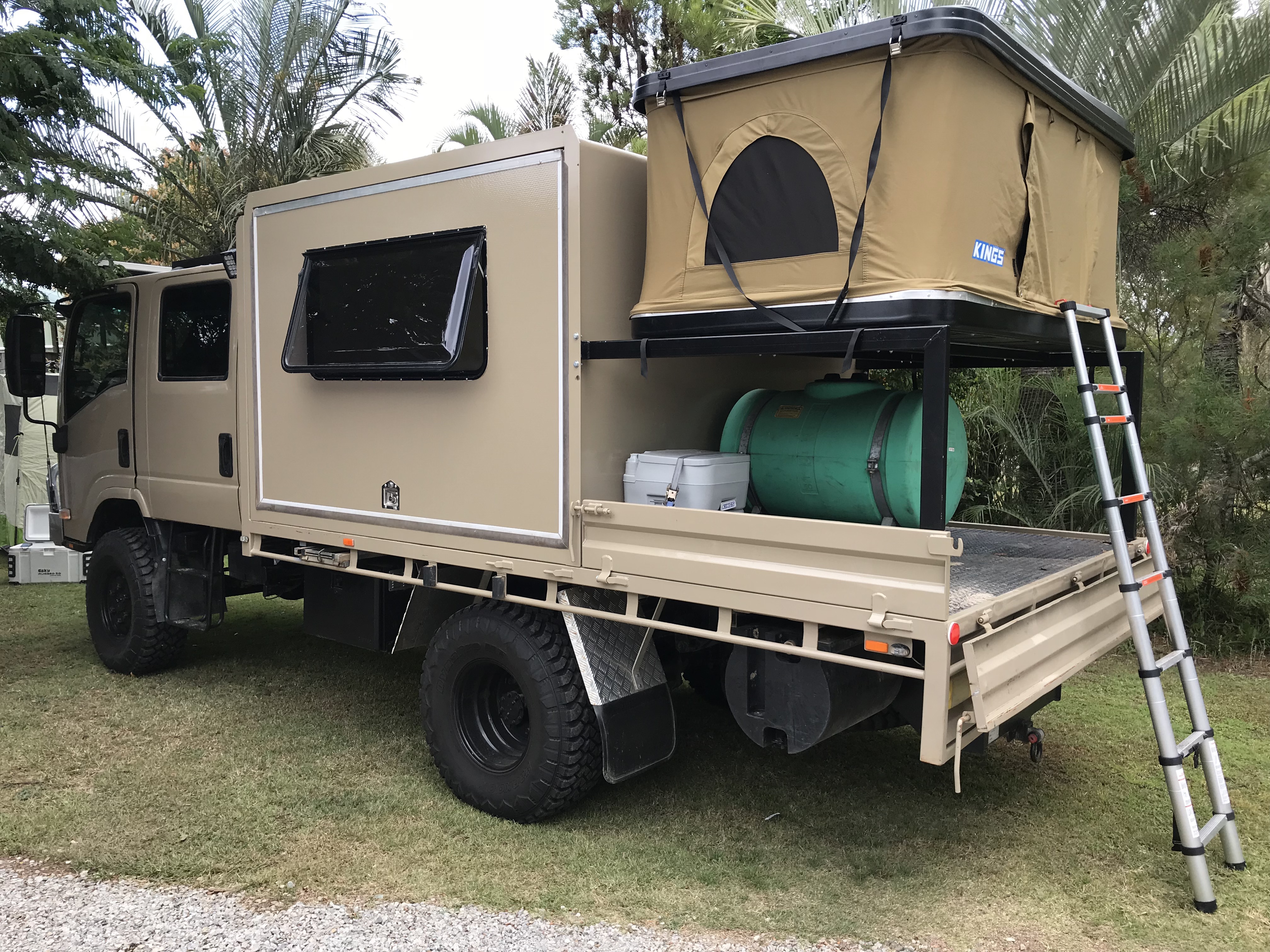 2008 ISUZU NPS 4X4 CAMPER TRUCK