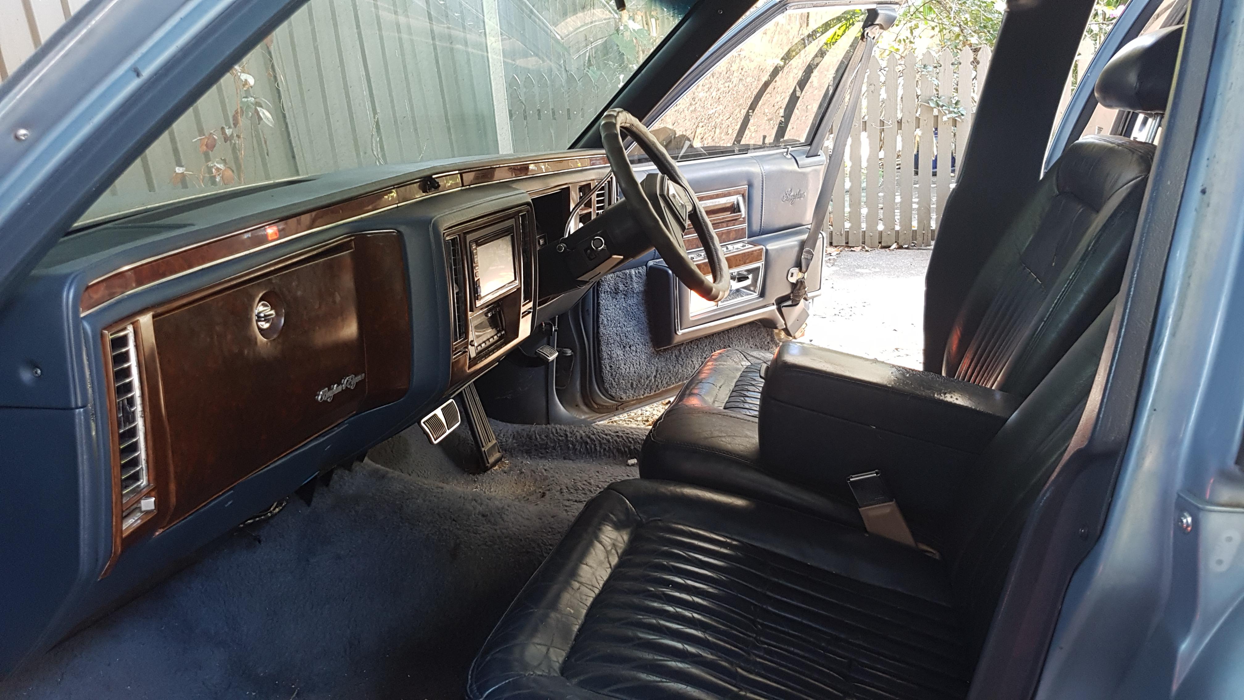 1991 CADILLAC BROUGHAM SEDAN