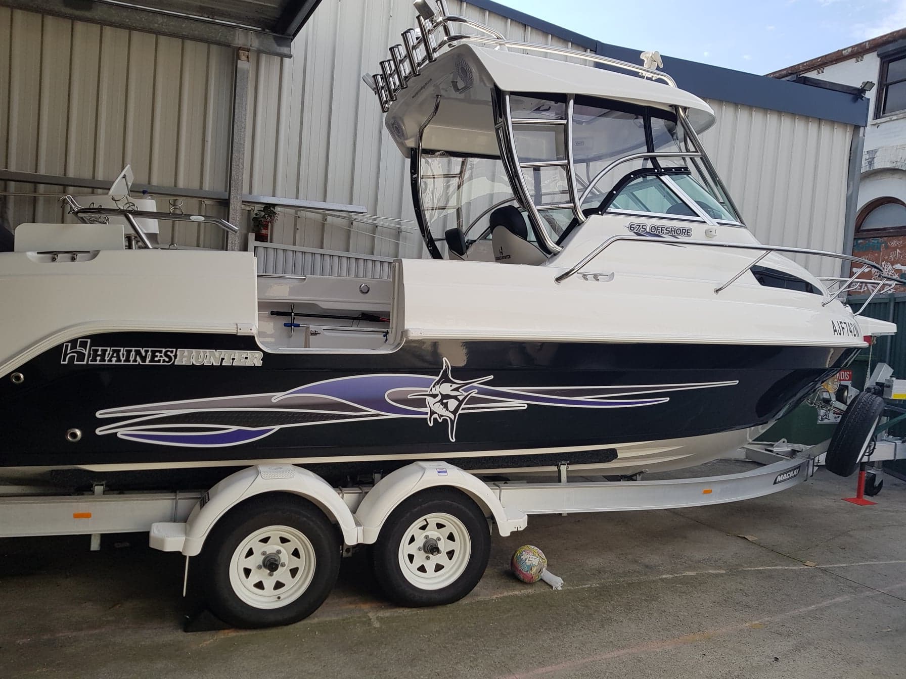 2015 HAINES HUNTER 675 OFFSHORE FISHER