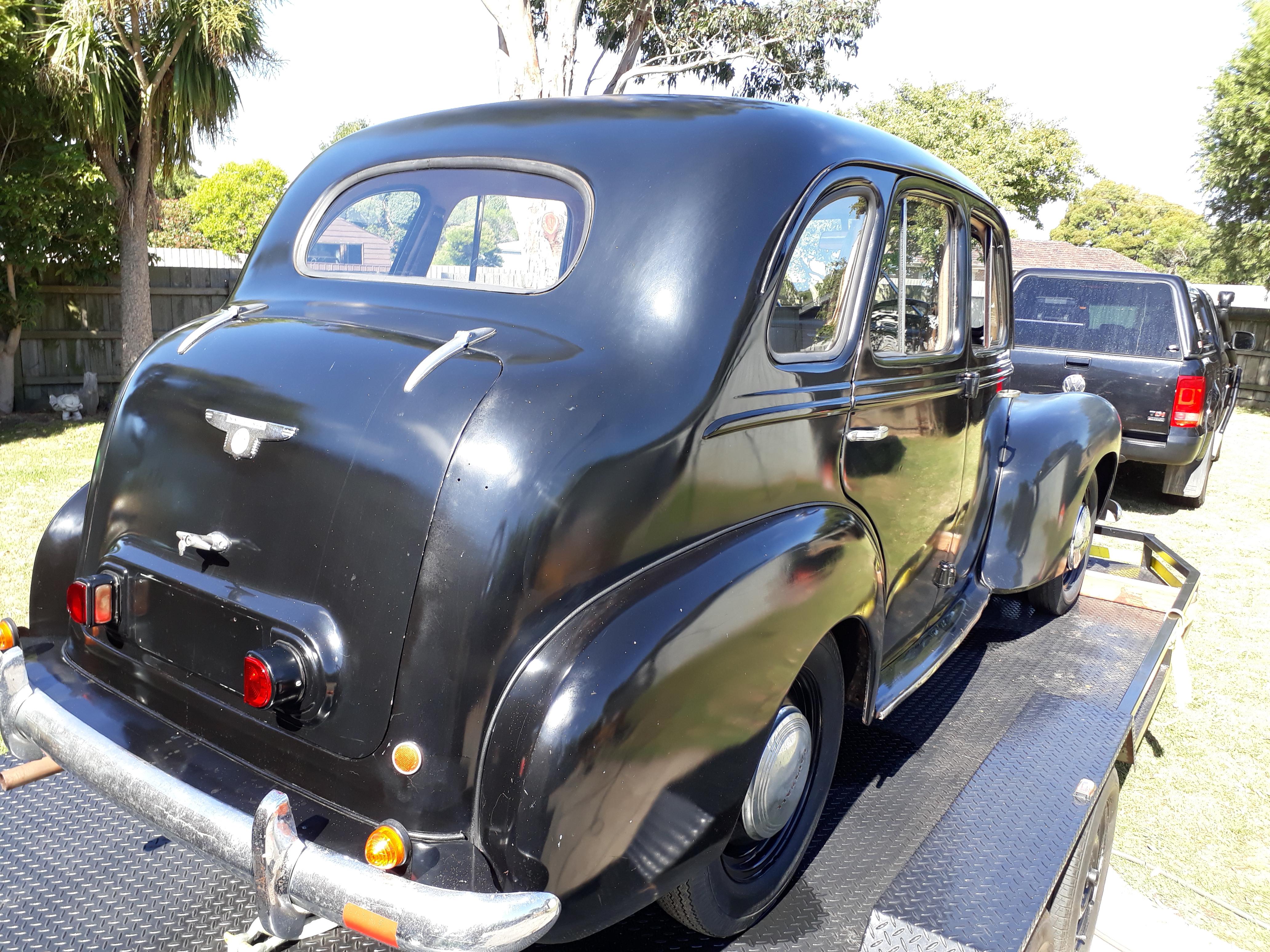 1949 VAUXHALL VELOX SEDAN